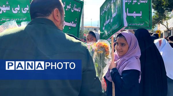 راهپیمایی روز دانش‌آموز در گلوگاه 