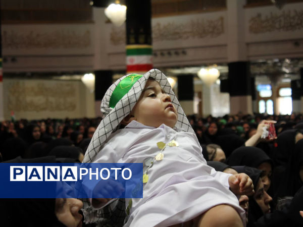 گهواره‌های عاشورایی و لالایی مادران همنوا با کودکان شهید