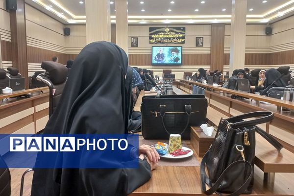 کارگاه توانمندسازی معاونین و مربیان پرورشی ناحیه دو شهرری 