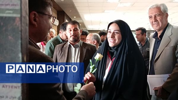 استاندار و مسئولان گوش شنوایی «سمن‌ها» شدند