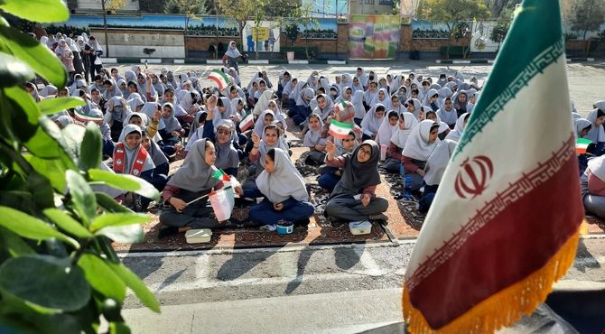 هیاهوی حقیقت در سکوت دشمن؛ ۱۳ آبان، امضای ماندگار نسل بصیرت