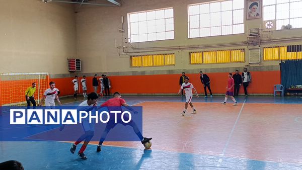 رقابت پرشور فوتسال مدارس ملکان با حضور ۸ تیم