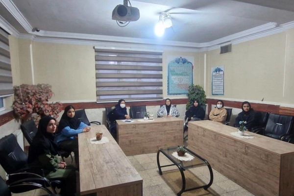 همیار معلم، یاری دهنده دبیر در جریان یادگیری و پیگیری کننده جریان آموزش