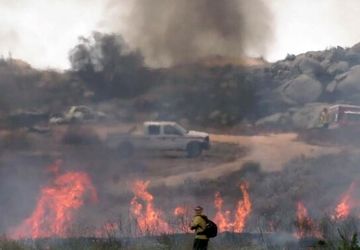 آتش‌سوزی جنگلی گسترده در کالیفرنیا؛ دستور تخلیه صادر شد