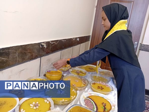 جشنواره شله زرد به مناسبت هفته بهداشت روان در مدرسه مادرمهربان خلیل آباد