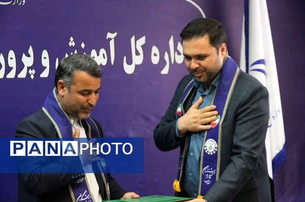 دیدار مدیرکل آموزش و پرورش خراسان شمالی با همکاران سازمان دانش‌آموزی استان و روسای سازمان دانش‌آموزی شهرستان ها