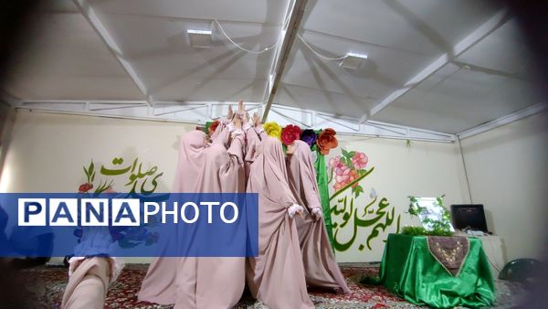 جشن عید مبعث در دبستان شاهد حاج تقی آقا بزرگ مشهد