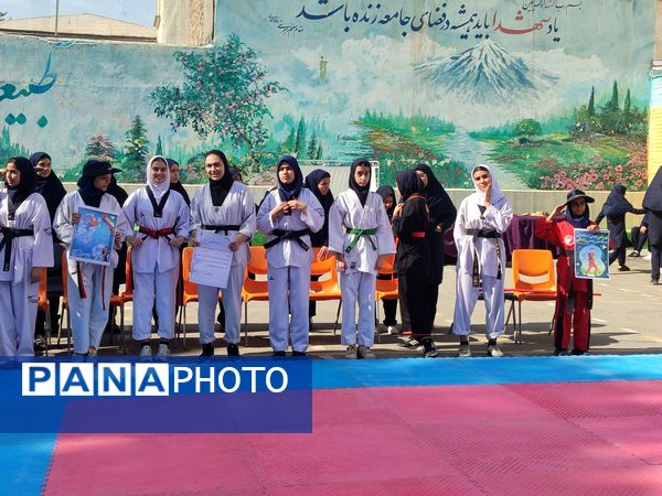 زنگ ورزش ، زنگ نشاط دبیرستان شاهد تکتم ناحیه ۳ مشهد