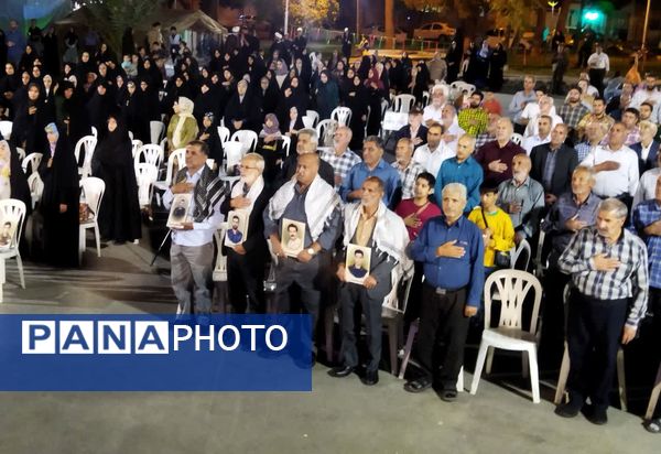 آیین بزرگداشت شهدای دفاع مقدس در مسیر«اتحاد مقدس»
