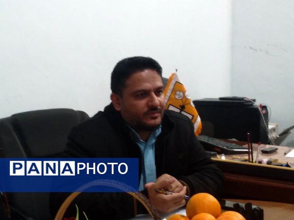 جلسه فرمانده واحدهای بسیج دانش‌آموزی در شهرستان خلیل آباد 