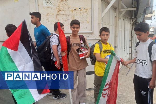 بزرگ مردان کوچک به سرزمین نور رهسپار شدند