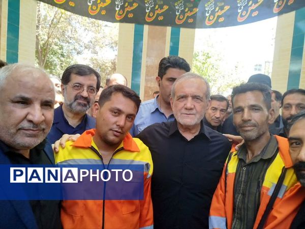 بازدید رئیس جمهور از مرکز مادر و دختری «حس خوب» در منطقه نیروگاه قم