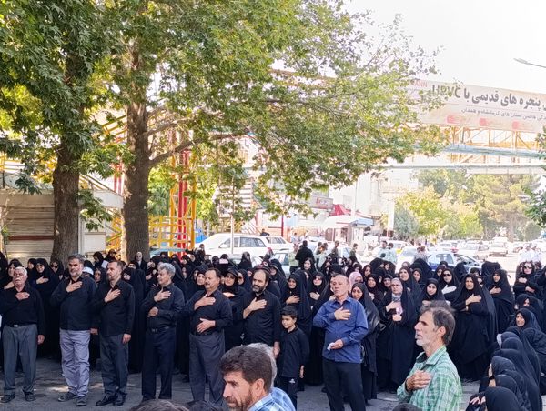 اجتماع جاماندگان اربعین حسینی در اسلام آباد غرب