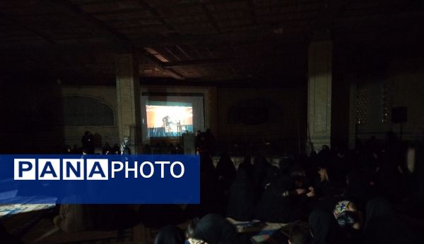 برگزاری مراسم شب سوم محرم به‌صورت باشکوه در مجمع انصارالحسین