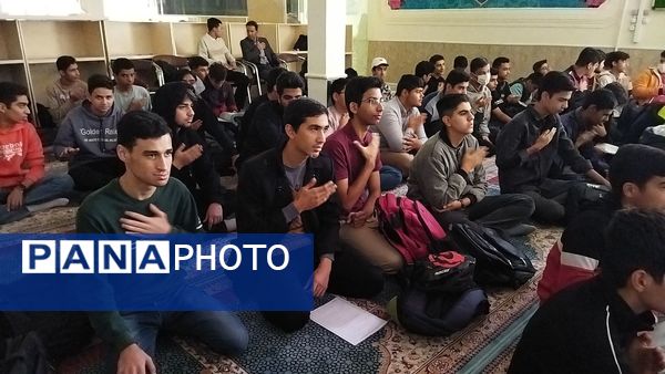 هیئت هفتگی در دبیرستان شاهد ابوذر غفاری نیشابور 