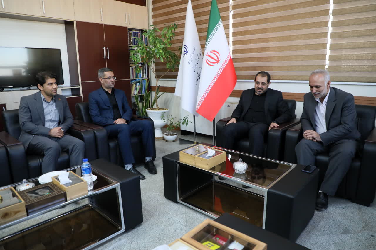 آموزش مهارت زندگی و مصرف صحیح انرژی، وظیفه ذاتی ماست