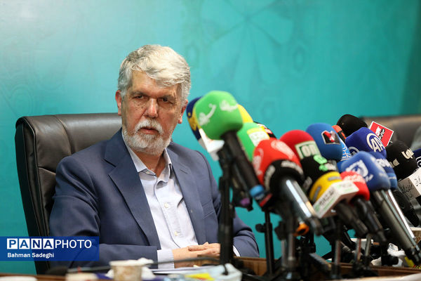 نشست خبری وزیر فرهنگ و ارشاد اسلامی