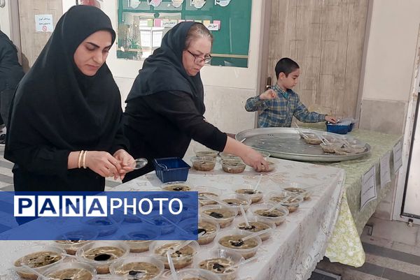 برپایی موکب شهادت حضرت زهرا(س) در دبیرستان شهید محمدتقی دستغیب ناحیه ۳ 
