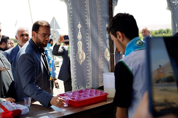 بازدید قائم مقام سازمان دانش‌آموزی از موکب‌های آذربایجان غربی