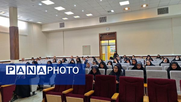 تحول مدیریتی در مدارس ابتدایی ناحیه ۶ مشهد با دوره کوچینگ سازمانی