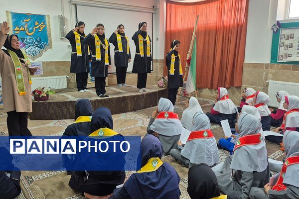 برگزاری کارگاه آموزش مهارت‌های تشکیلات سازمان دانش‌آموزی در طالب‌ آباد کهریزک 
