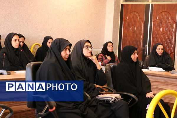 تشریح برنامه‌های سازمان دانش‌آموزی و نقش مهم مربیان پرورشی در شکل‌گیری شخصیت دانش‌آموزان