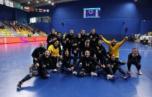 شکست قزاقستان مقابل دختران هندبالیست‌ ایران