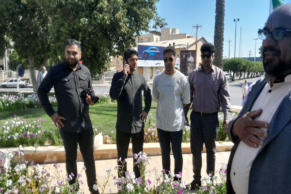 کاشت درخت زیتون در فلکه قدس بوشهر