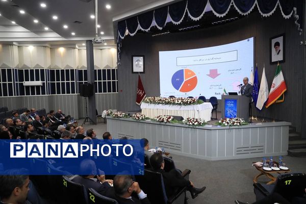پنل همکاری‌های اقتصادی، استانی ، تجاری، سرمایه‌گذاری و مناطق آزاد