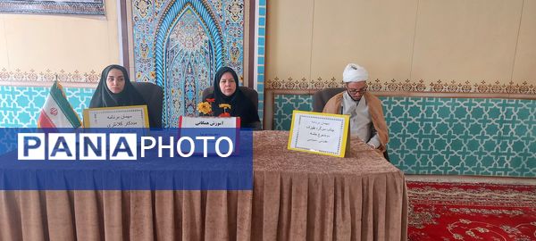 جلسه آموزشی خطرات چهارشنبه‌سوری ویژه دانش آموزان 