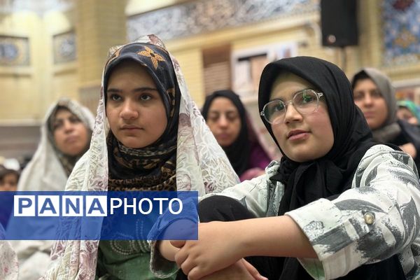 نوجوانان و جوانان در اعتکاف مسجد امام موسی کاظم (ع) گرد هم آمدند