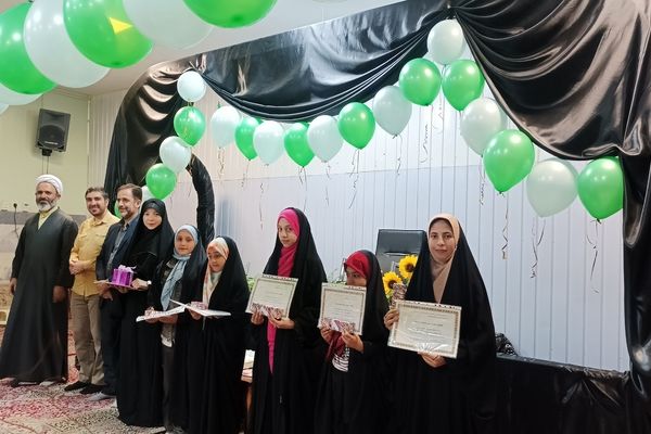 پایان دوره خبرنگاری پانا در نیم‌ور با تقدیر از مربی دوره