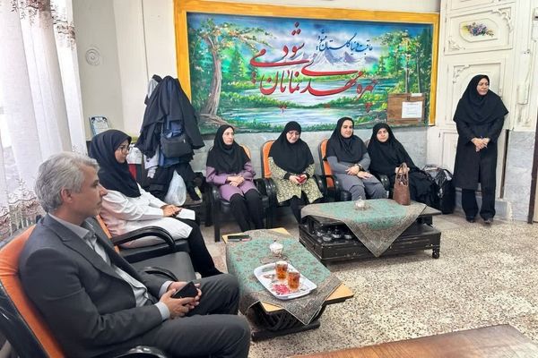 بازدید مدیر آموزش و پرورش کاشمر از مدارس این شهر