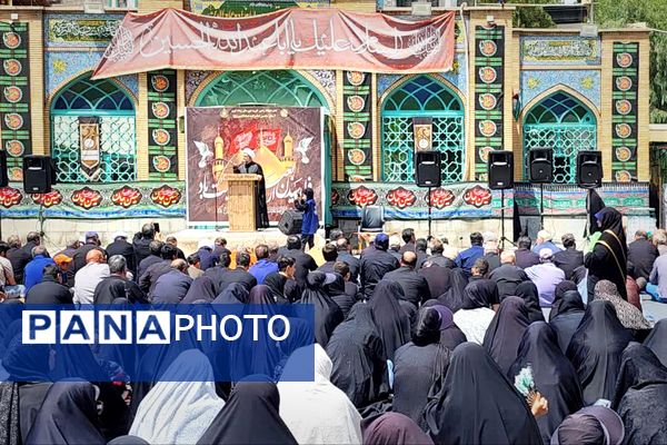 خیل عاشقان حسینی در مسیر جاماندگان اربعین رباط کریم
