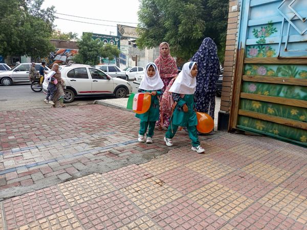 نماهای پرشور جشن شکوفه‌‌‌های میناب