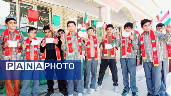 شورای دانش‌آموزی فرصت مشارکت دانش‌آموزان برای ساخت آینده بهتر