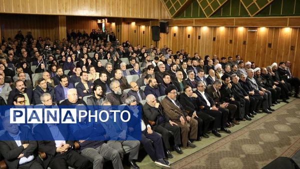 مراسم تکریم و معارفه مدیرکل فرهنگ و ارشاد اسلامی آذربایجان شرقی