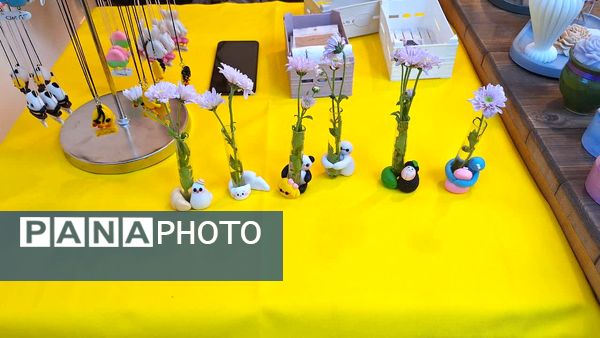 برگزاری نمایشگاه صنایع دستی دختران ساوجی در عمارت صالحی