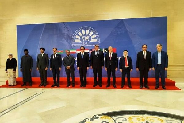 پیشنهادهای راهبردی ایران در اجلاس دی۸؛ از تولید دارو تا تاب‌آوری نظام سلامت