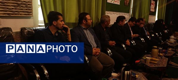  مراسم استقبال و تشییع شهید گمنام در دبیرستان شاهد زکیه ناحیه یک 