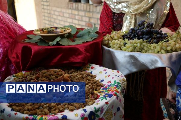 جشنواره شیره انگور ترشیزی کهن