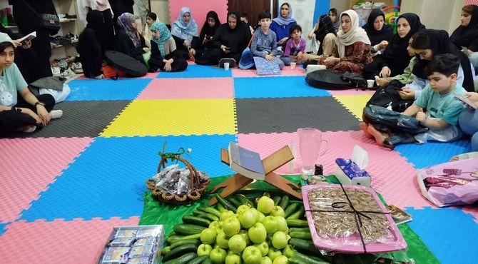 برپایی سفره مهر حضرت رقیه (س) در کانون استاد حکیمی آمل