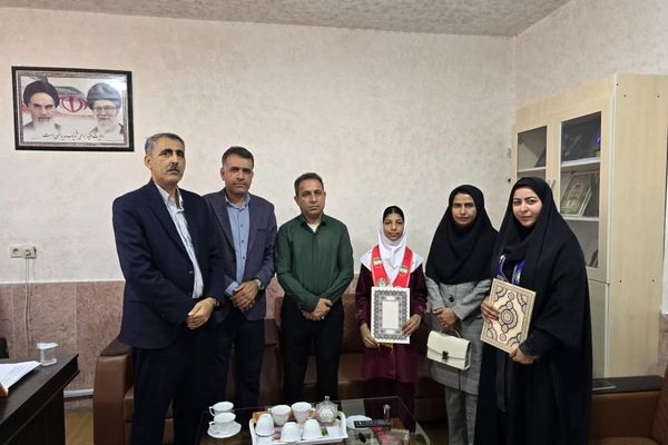 مهمترین هدف تشکیل سازمان دانش‌‌‌آموزی تربیت اجتماعی و فرهنگی دانش‌‌‌‌آموزان می‌‌‌‌باشد