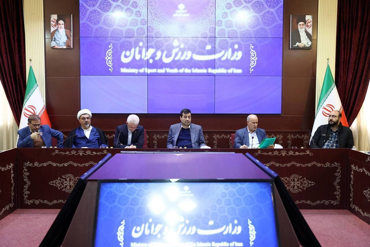 برگزاری نخستین جلسه ستاد حضور تیم ملی فوتبال ایران در جام‌جهانی با حضور دنیامالی