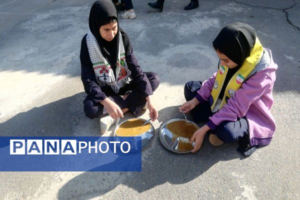 مراسم ولادت حضرت فاطمه زهرا (س) و روز مادر در دبیرستان شهید مجید دهنوی