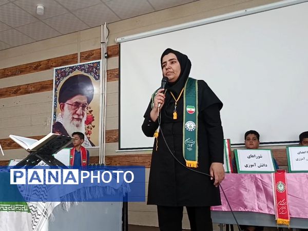 کارگاه معرفی سازمان دانش‌آموزی حاجی‌آباد