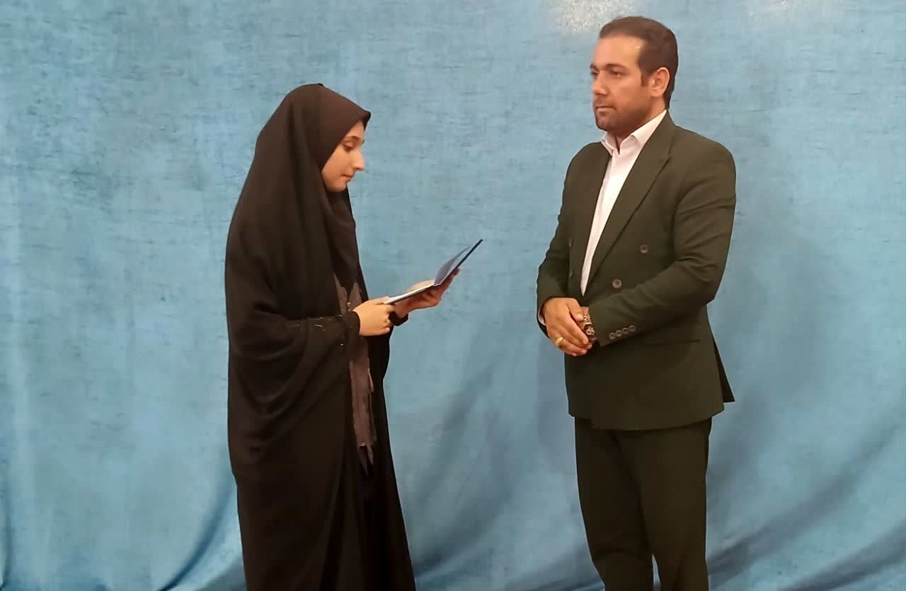 نماز جمعه مدرسه‌ای برای پرورش ایمان و اخلاق دانش‌آموزان است