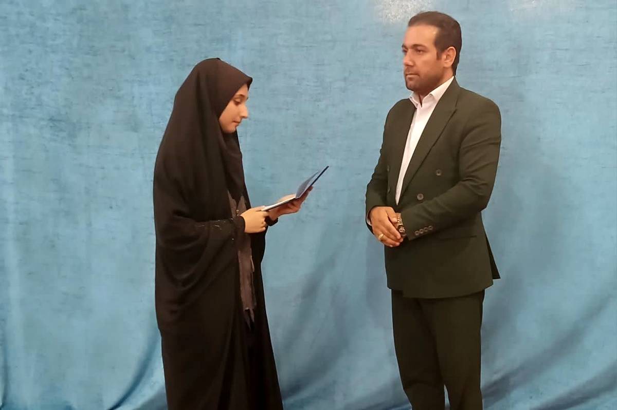 نماز جمعه مدرسهای برای پرورش ایمان و اخلاق دانشآموزان است