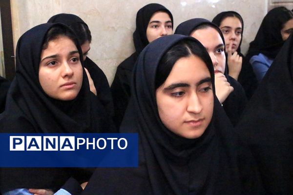 آوای غریب مهتاب؛ مرثیه‌ای برای بضعه الرسول در دبیرستان‌ولایت بهارستان‌دو