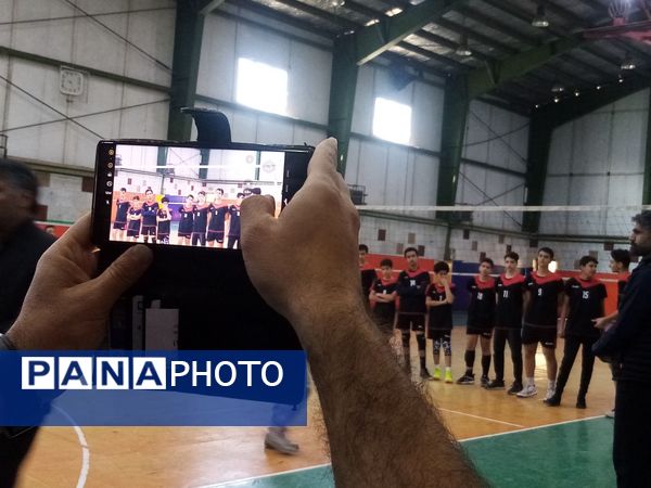 فینال فوتبال مدارس متوسطه ناحیه 3 مشهد